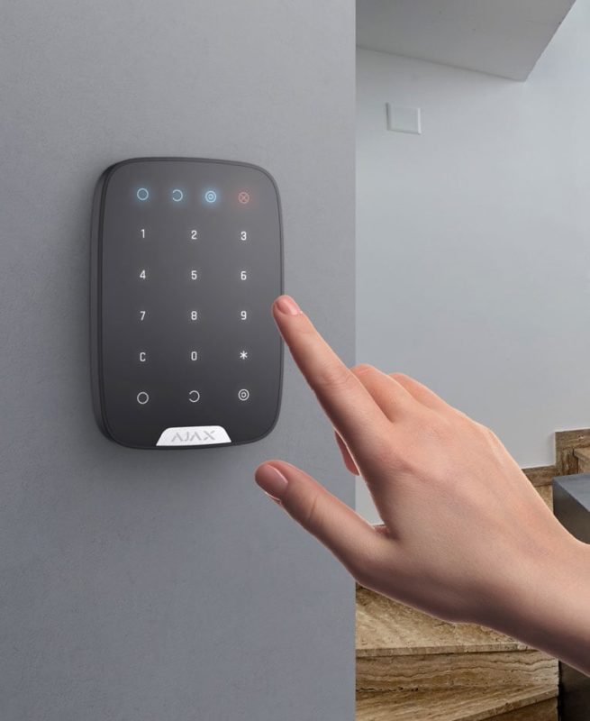 Fire & Security 4 AJAX KeyPad 655x800 1